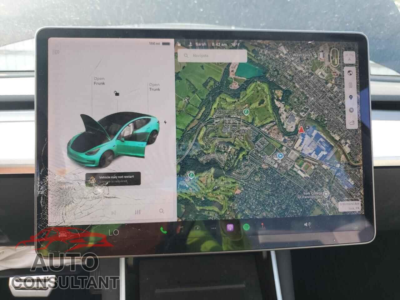 TESLA MODEL 3 2019 - 5YJ3E1EA8KF301609
