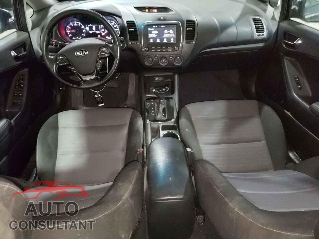 KIA FORTE 2017 - 3KPFL4A75HE048231