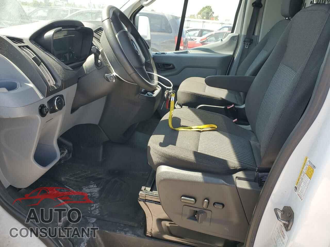 FORD TRANSIT 2017 - 1FTYE1CM0HKA80795