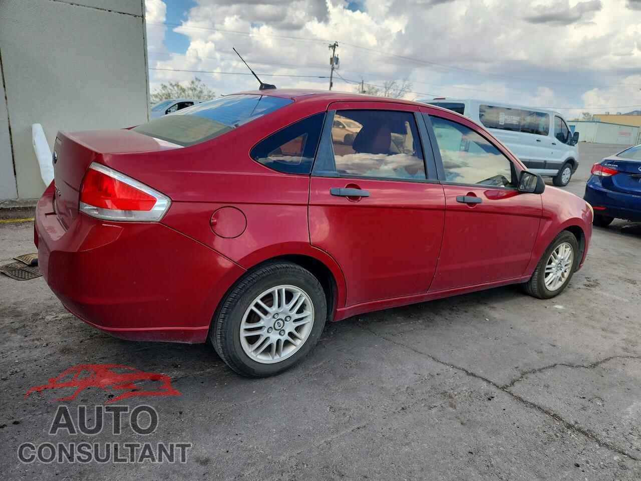 FORD FOCUS 2011 - 1FAHP3FN0BW147928