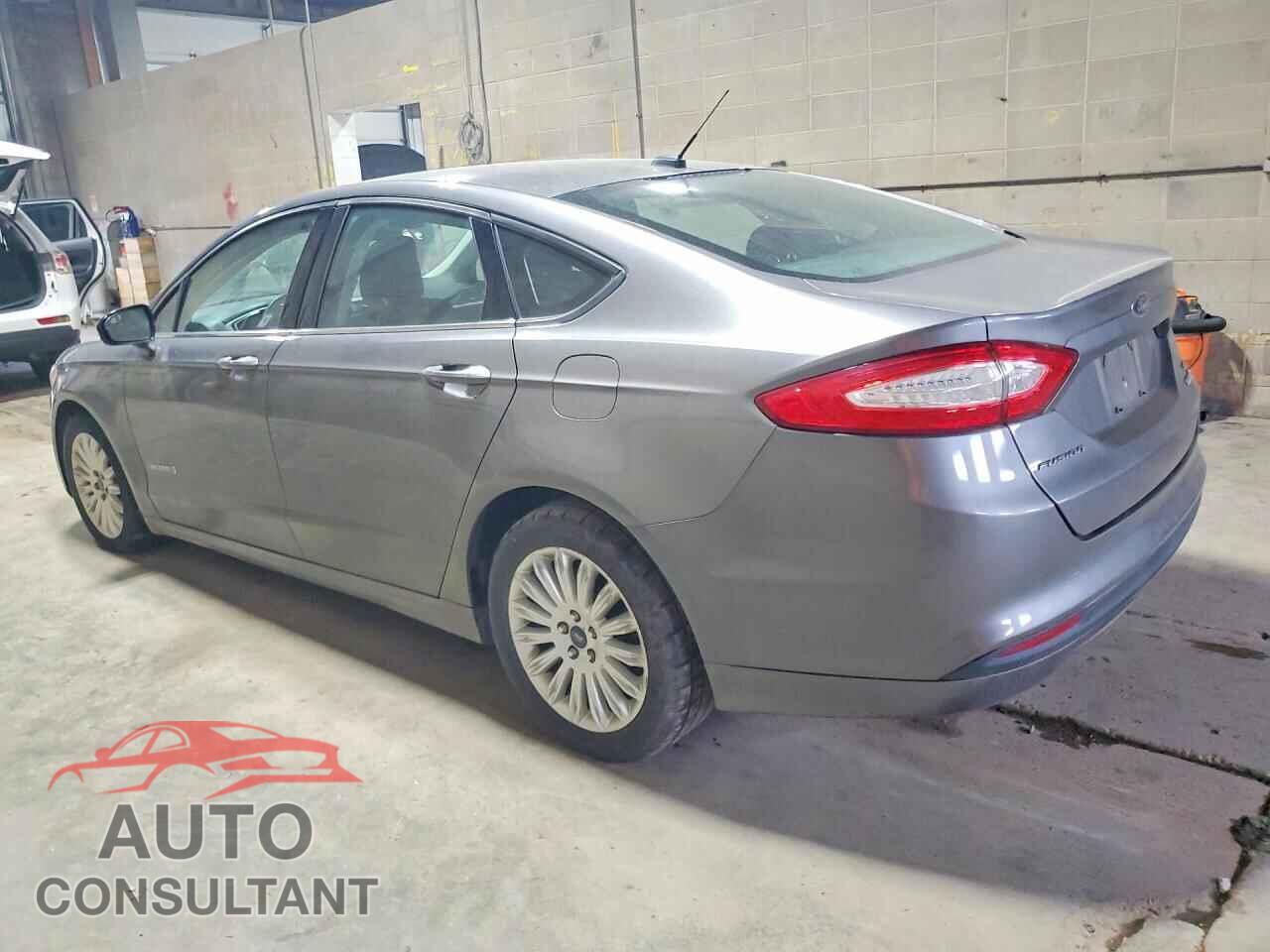 FORD FUSION 2013 - 3FA6P0LU7DR298613