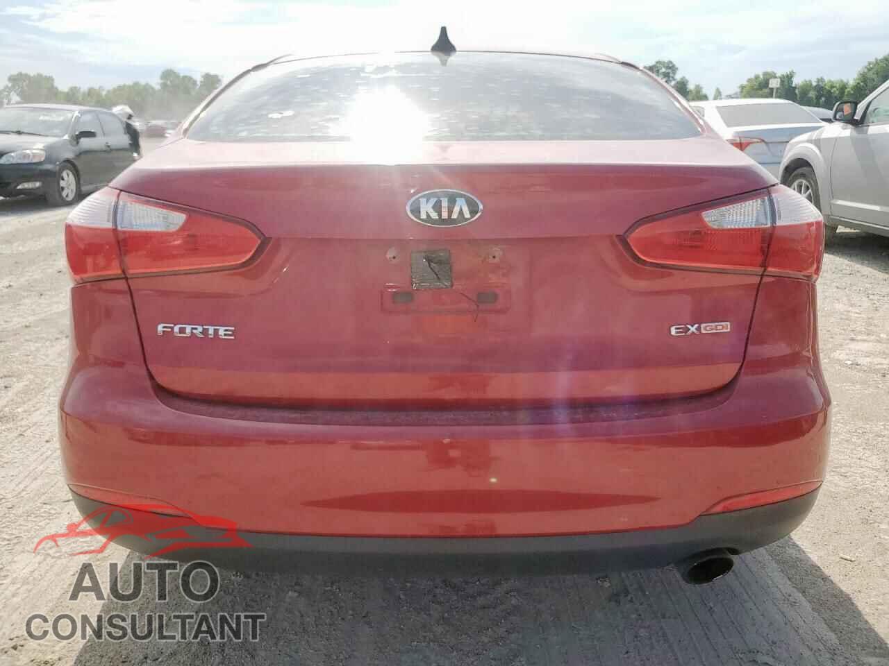 KIA FORTE 2015 - KNAFX4A8XF5320176