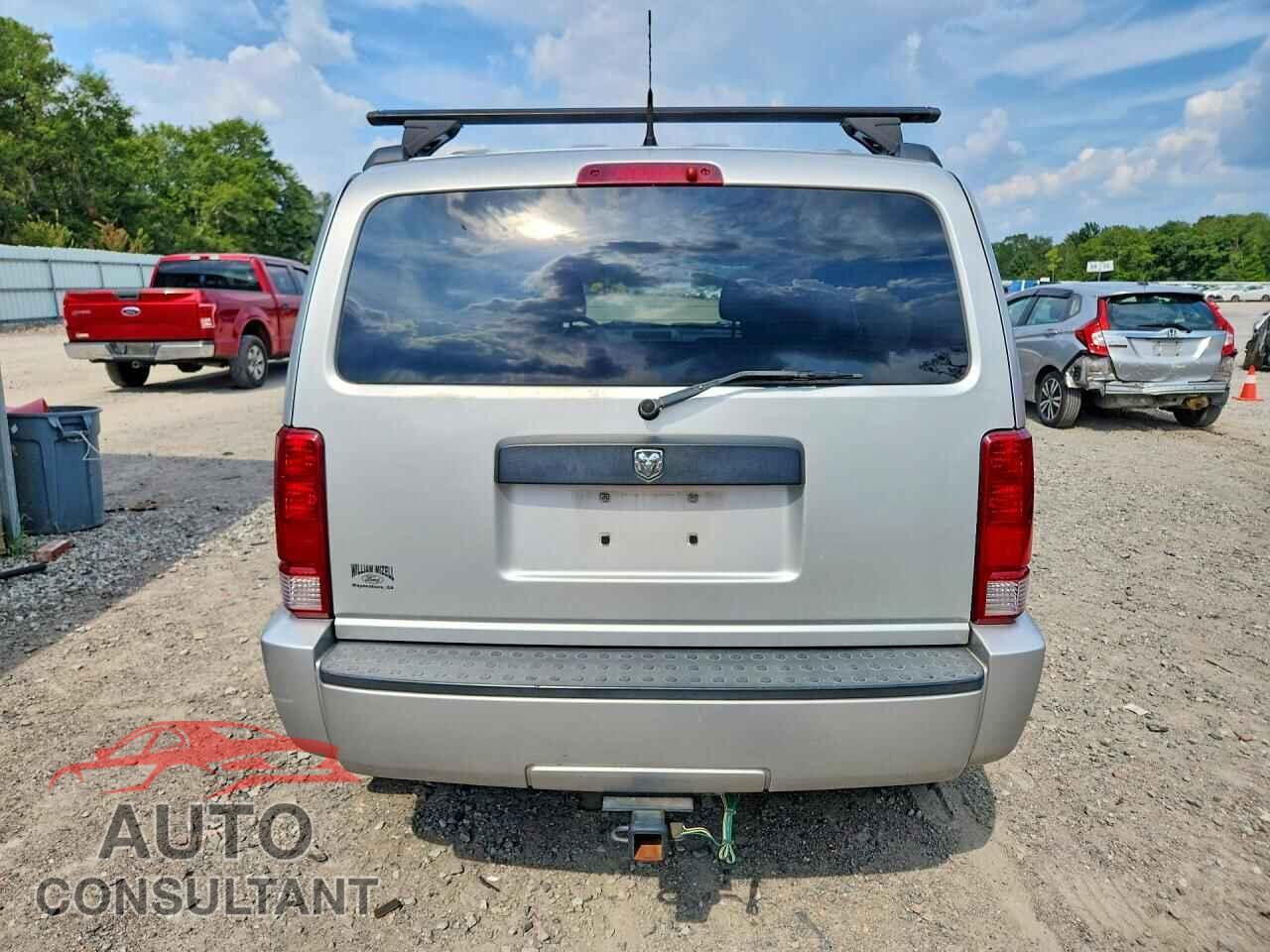 DODGE NITRO 2011 - 1D4PT4GX8BW500460