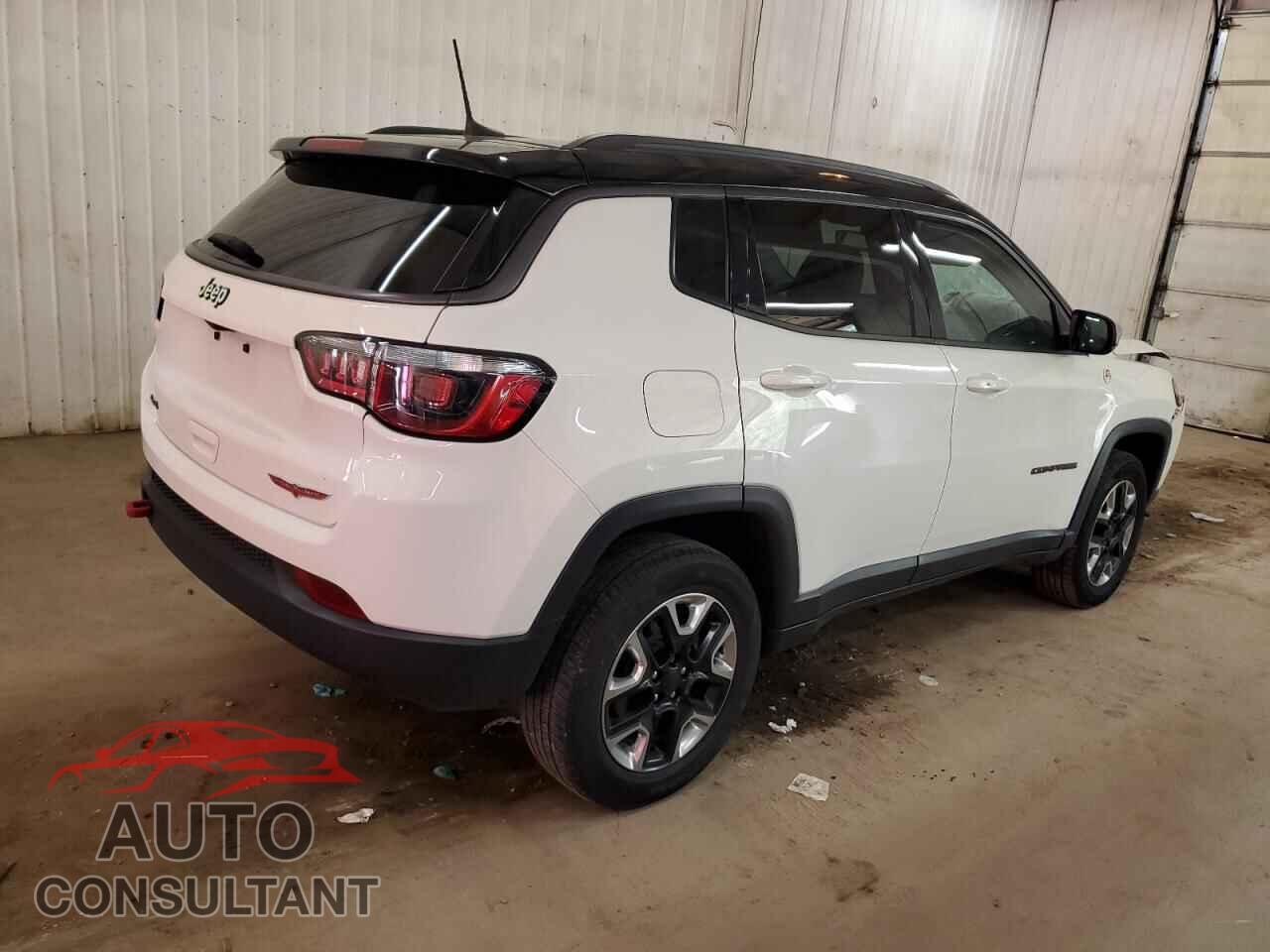 JEEP COMPASS 2018 - 3C4NJDDB8JT211943