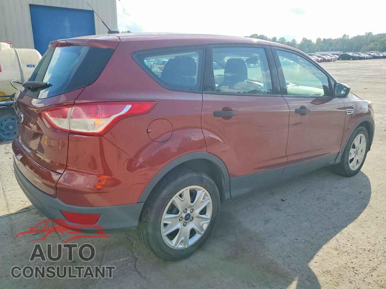 FORD ESCAPE 2016 - 1FMCU0F70GUB55488