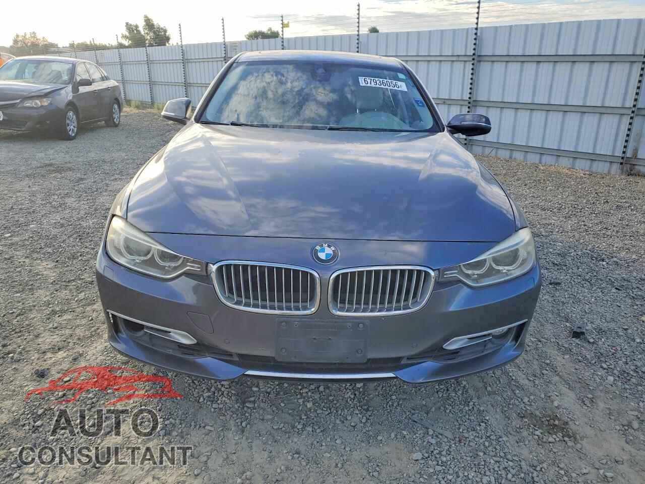BMW 3 SERIES 2012 - WBA3A5C54CF341947