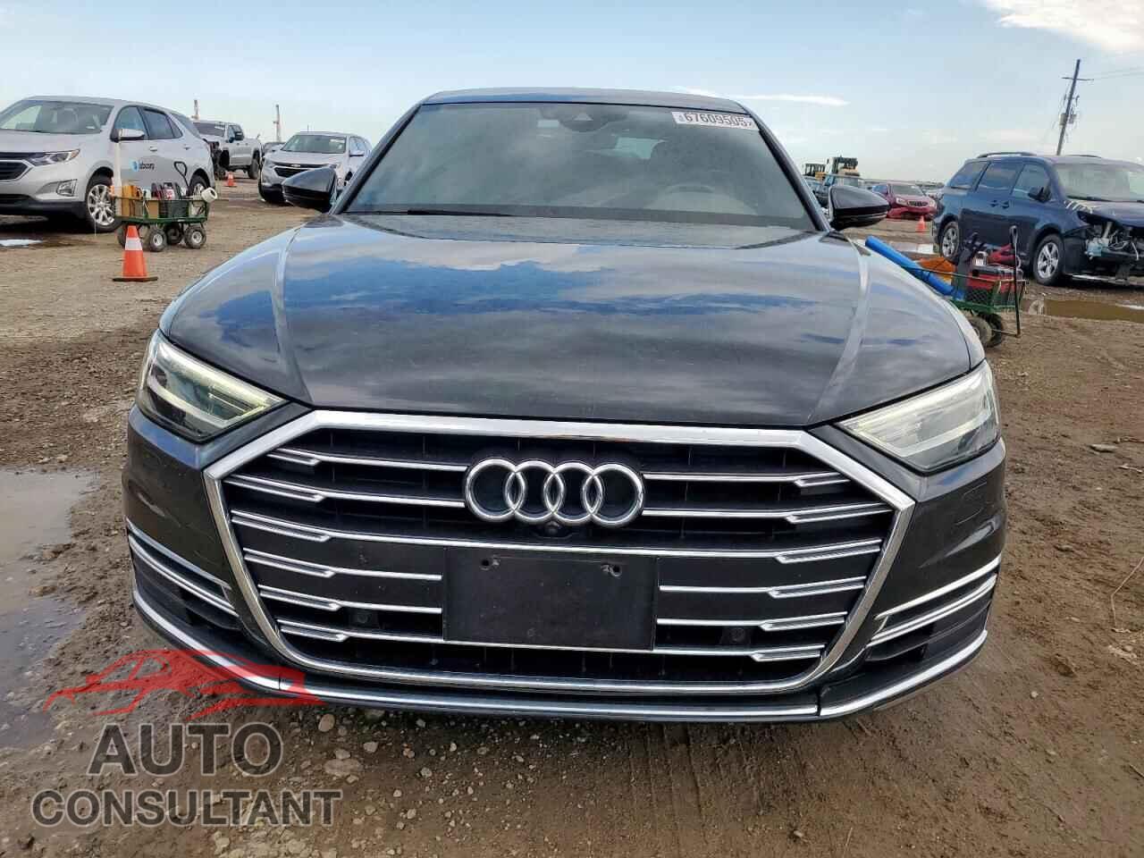 AUDI A8 2021 - WAU8DAF88MN031030