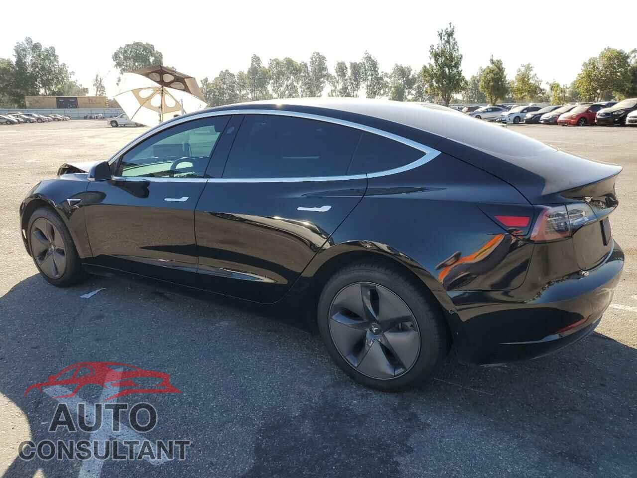 TESLA MODEL 3 2019 - 5YJ3E1EA5KF399272