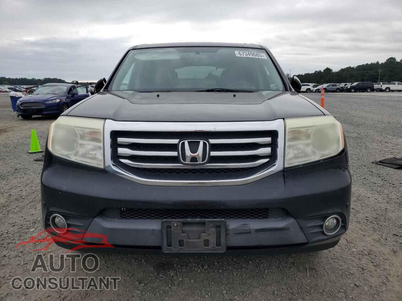 HONDA PILOT 2015 - 5FNYF3H92FB016393