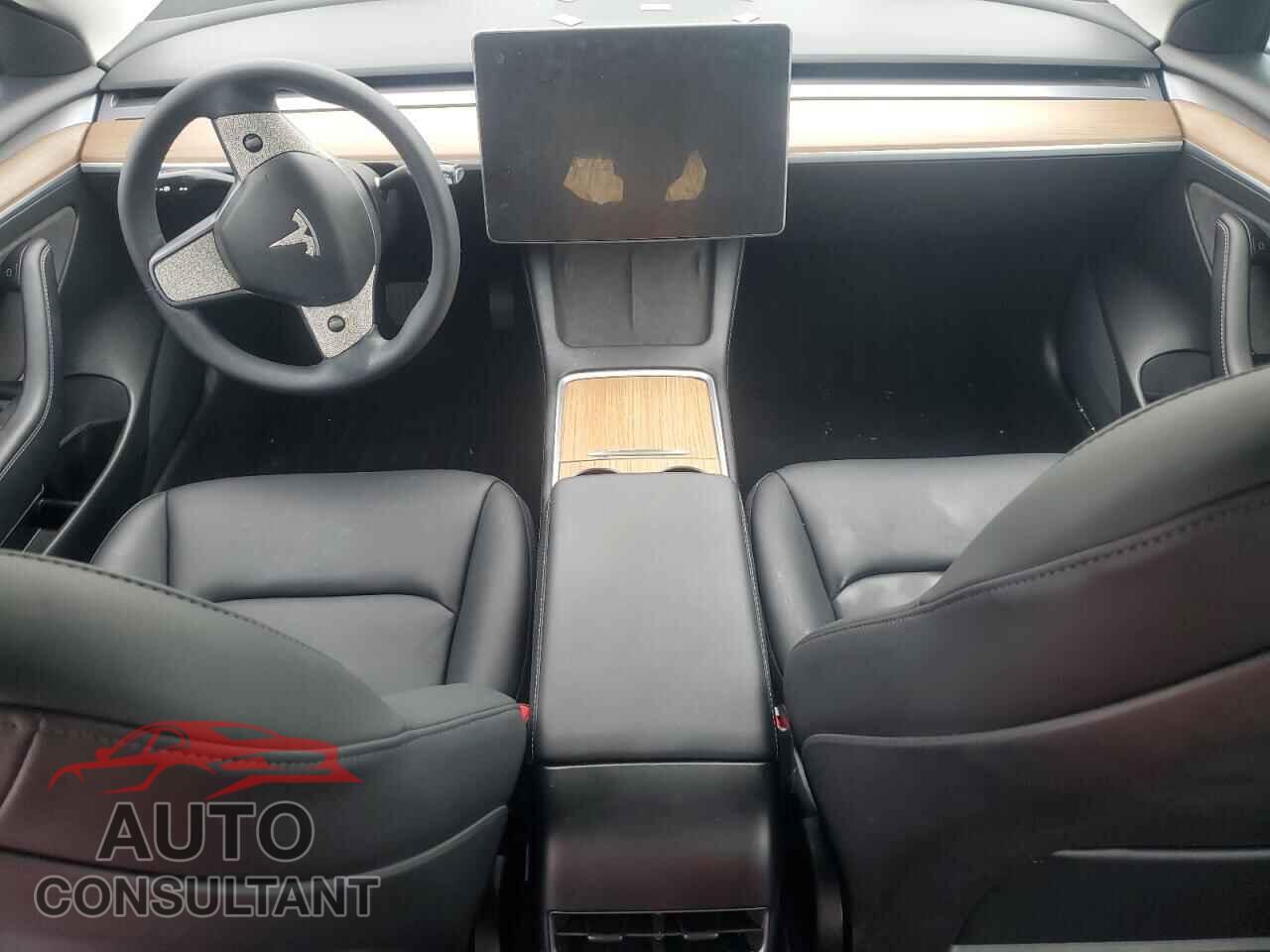 TESLA MODEL 3 2021 - 5YJ3E1EB3MF049831