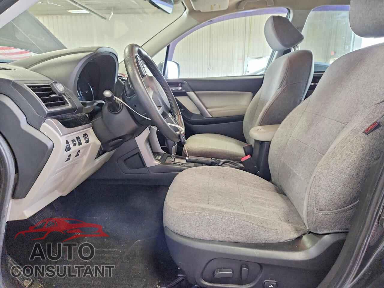 SUBARU FORESTER 2017 - JF2SJARC1HH547222