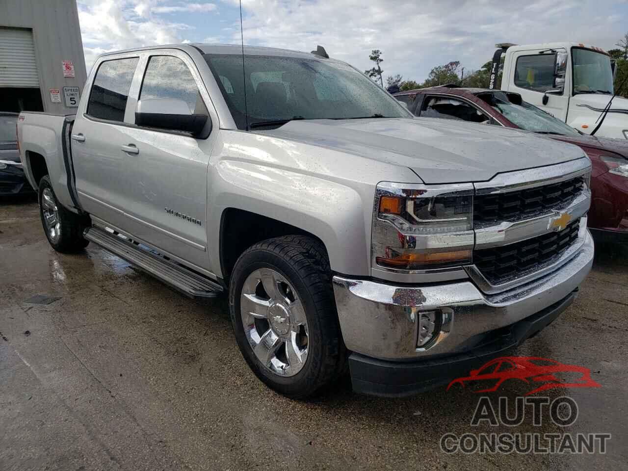 CHEVROLET SILVERADO 2018 - 3GCUKRER0JG255719