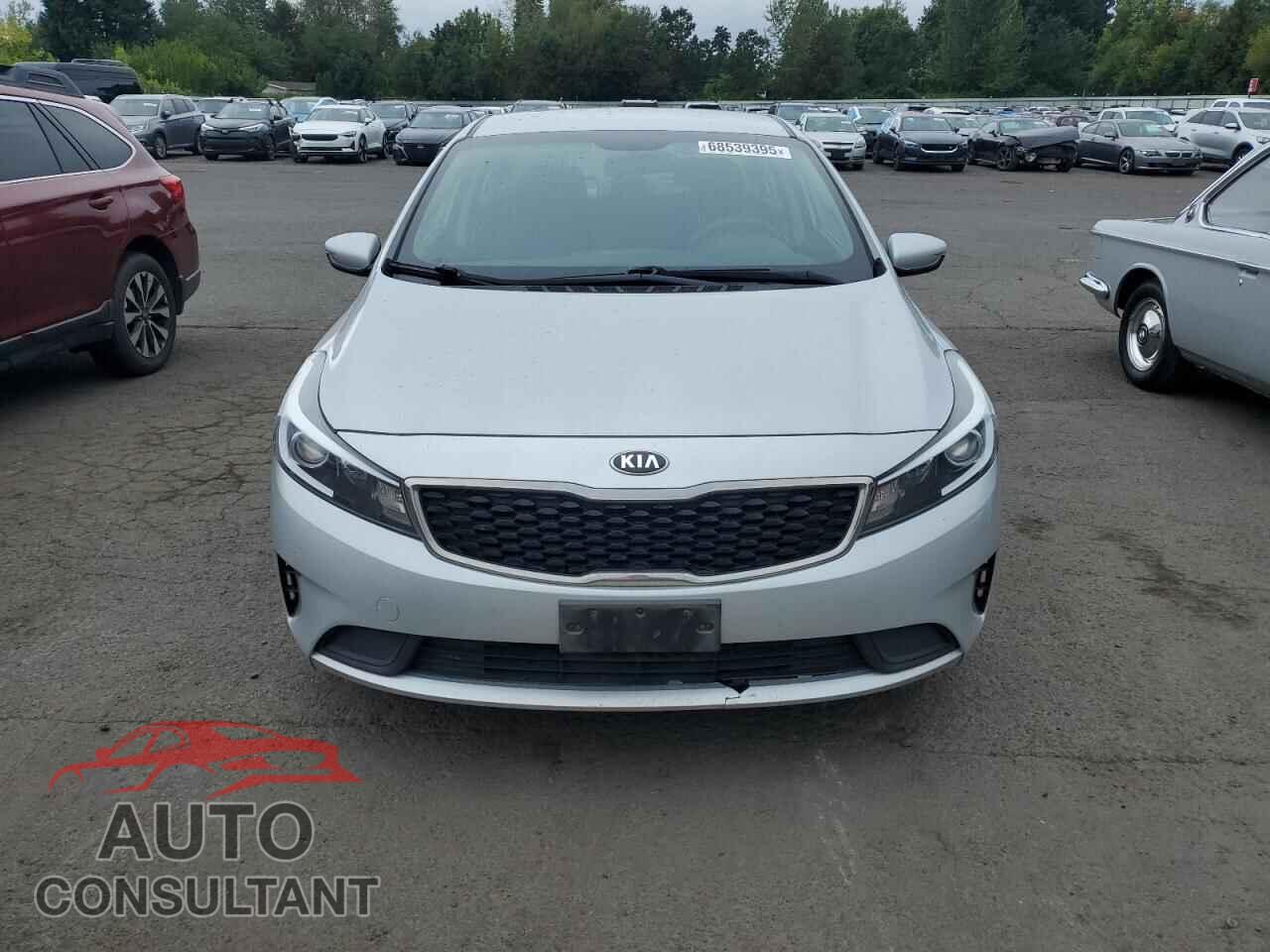 KIA FORTE 2017 - 3KPFK4A78HE094977