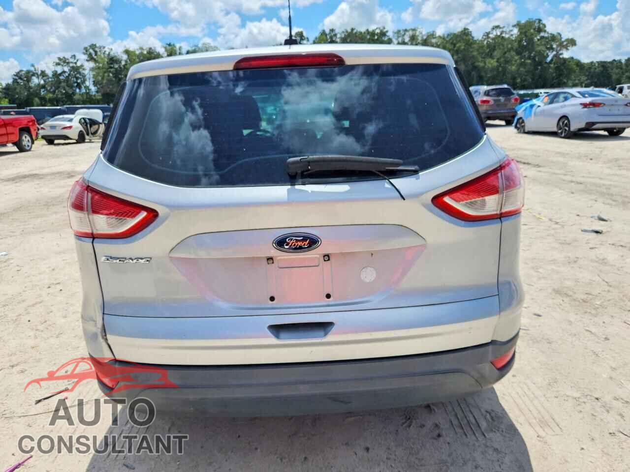 FORD ESCAPE 2013 - 1FMCU0F77DUC09218