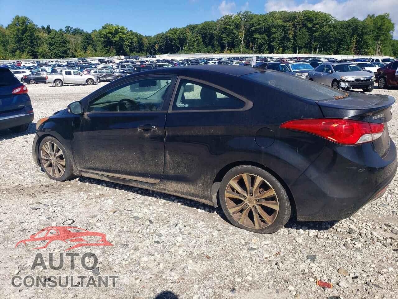 HYUNDAI ELANTRA 2013 - KMHDH6AE2DU002768