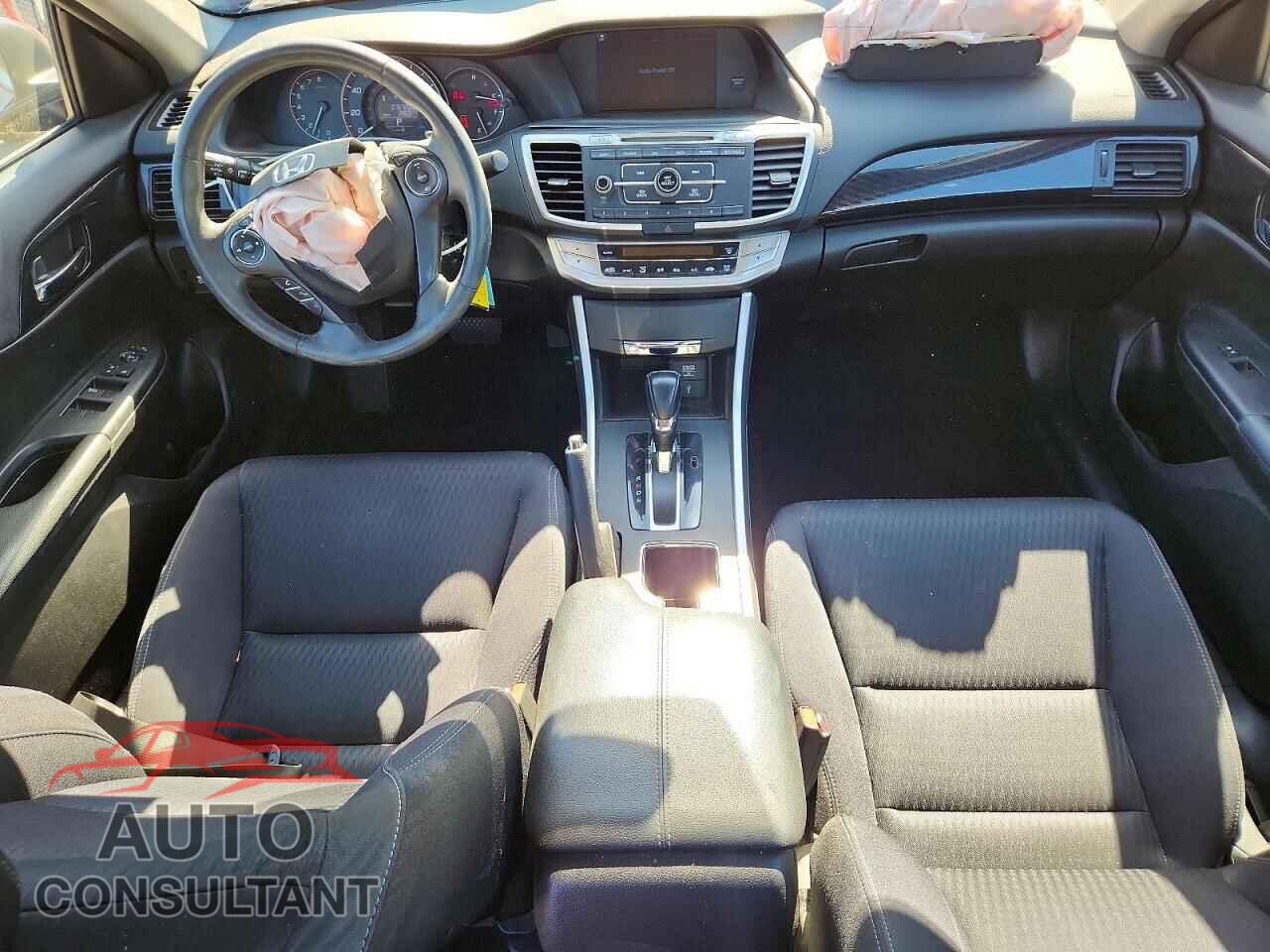 HONDA ACCORD 2014 - 1HGCR2F58EA242586