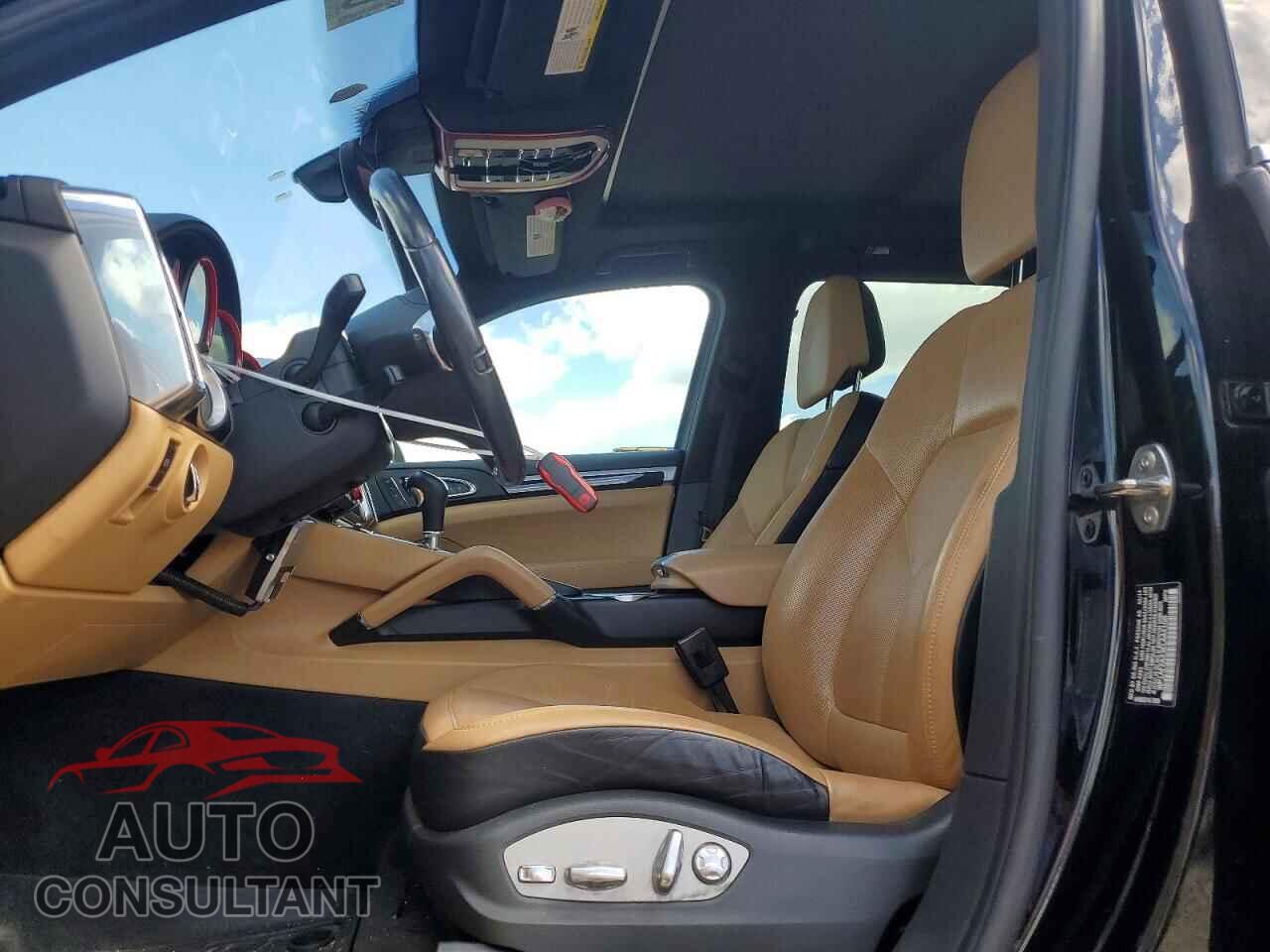 PORSCHE CAYENNE 2014 - WP1AF2A23ELA44108