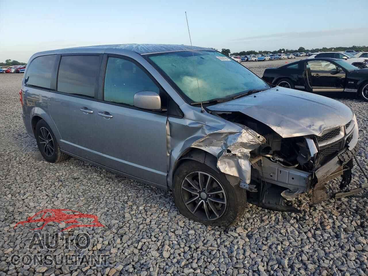 DODGE CARAVAN 2018 - 2C4RDGEG4JR214880