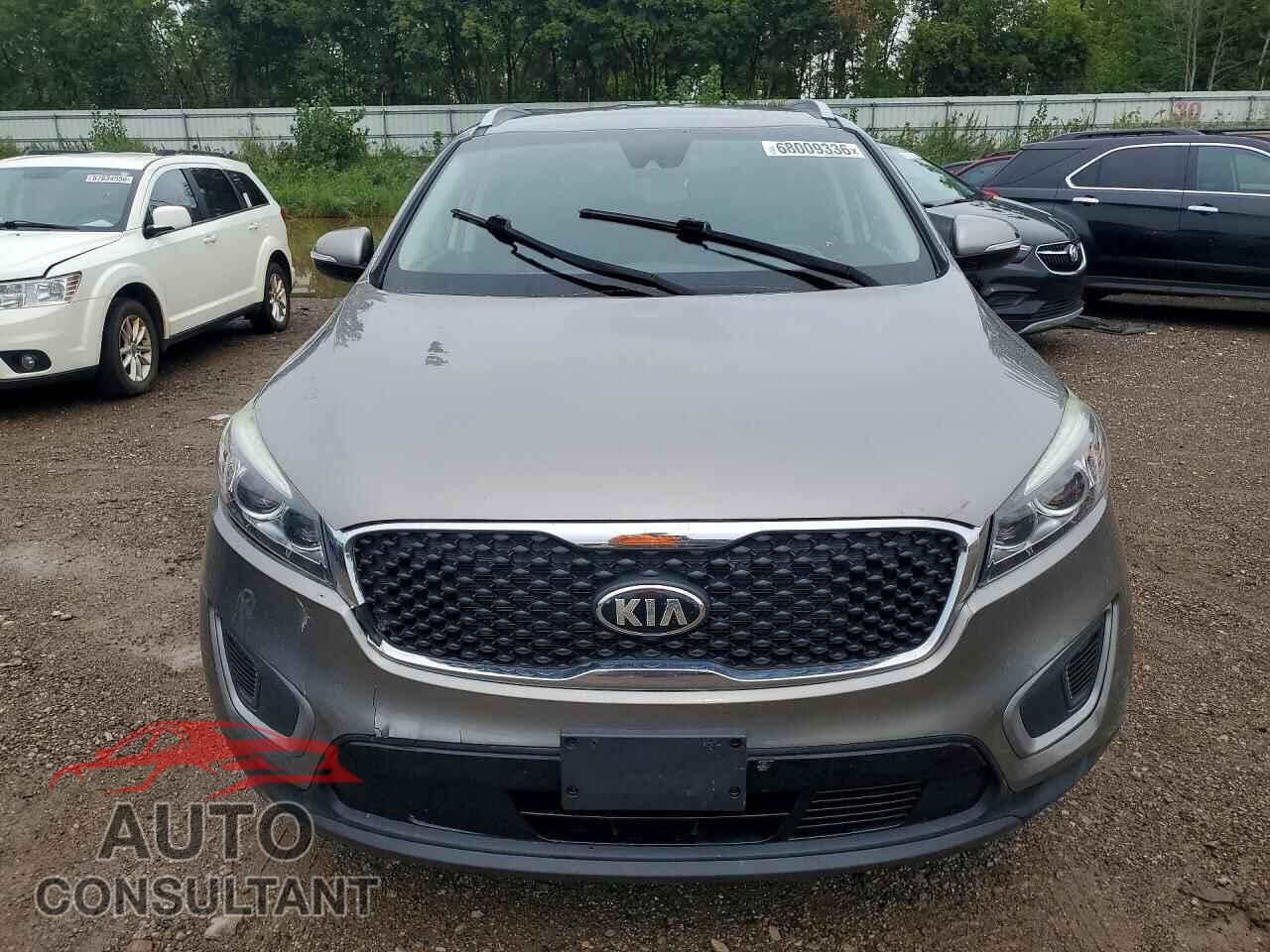 KIA SORENTO 2017 - 5XYPGDA33HG204467