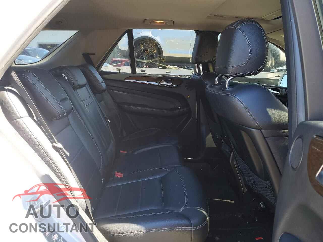 MERCEDES-BENZ M-CLASS 2012 - 4JGDA5HBXCA022048