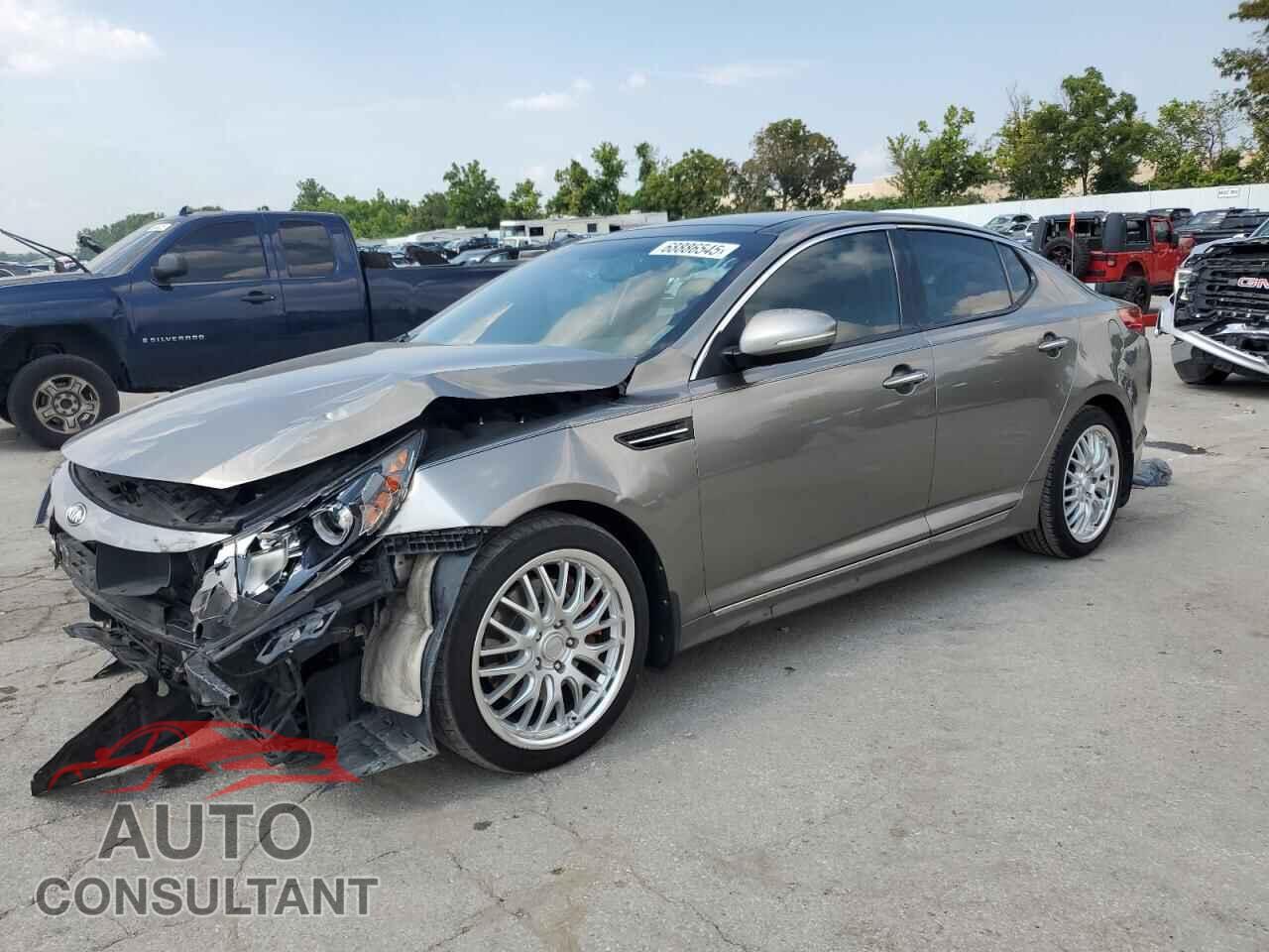 KIA OPTIMA 2013 - 5XXGR4A68DG173512