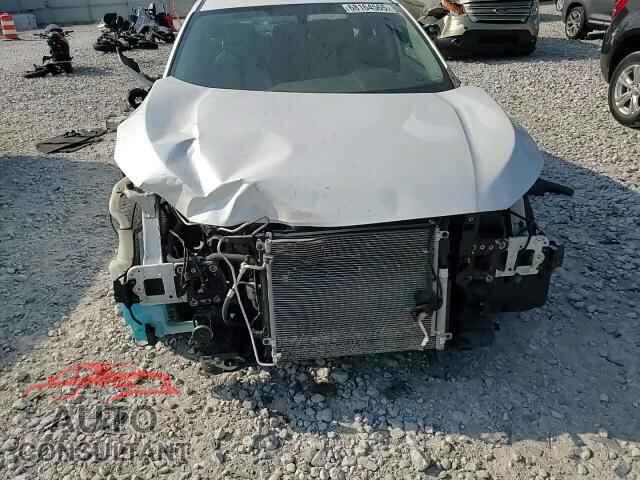 HONDA CIVIC 2017 - 19XFC2F76HE082627