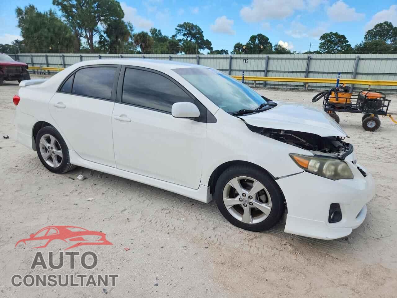 TOYOTA COROLLA 2013 - 5YFBU4EE2DP201726