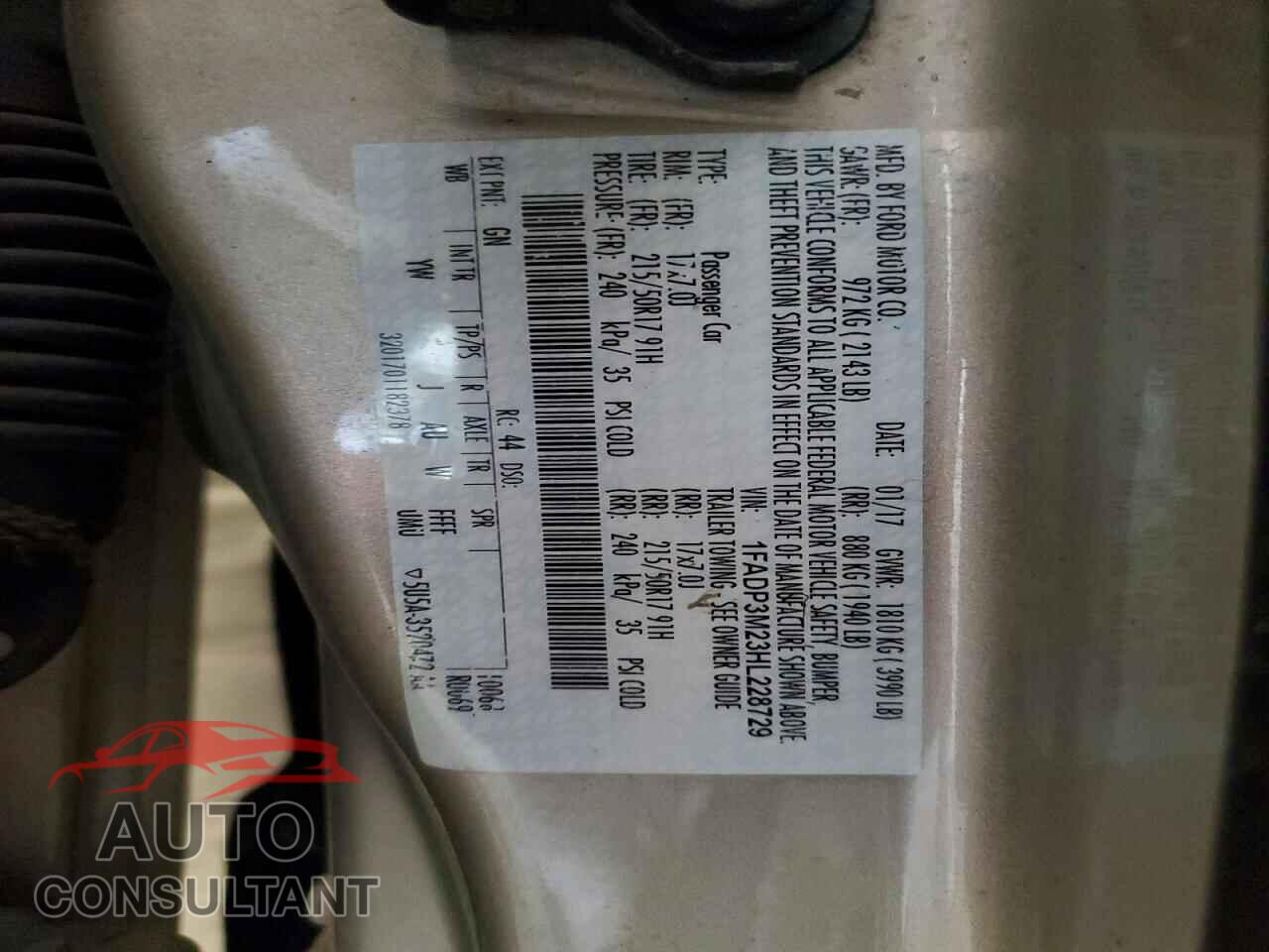 FORD FOCUS 2017 - 1FADP3M23HL228729