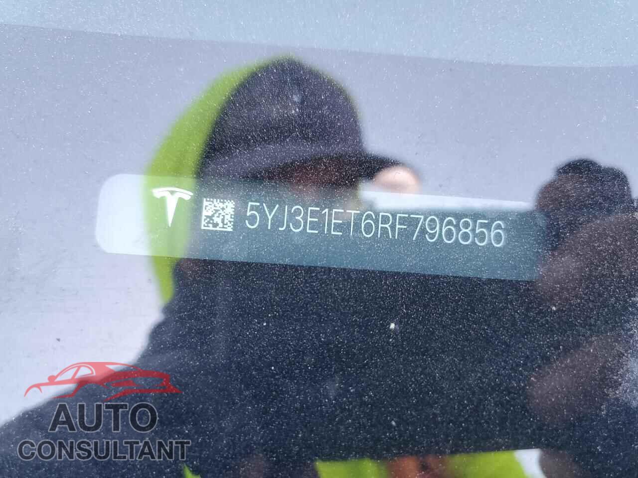 TESLA MODEL 3 2024 - 5YJ3E1ET6RF796856