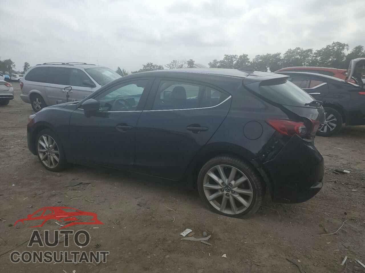 MAZDA 3 2017 - 3MZBN1M31HM136017