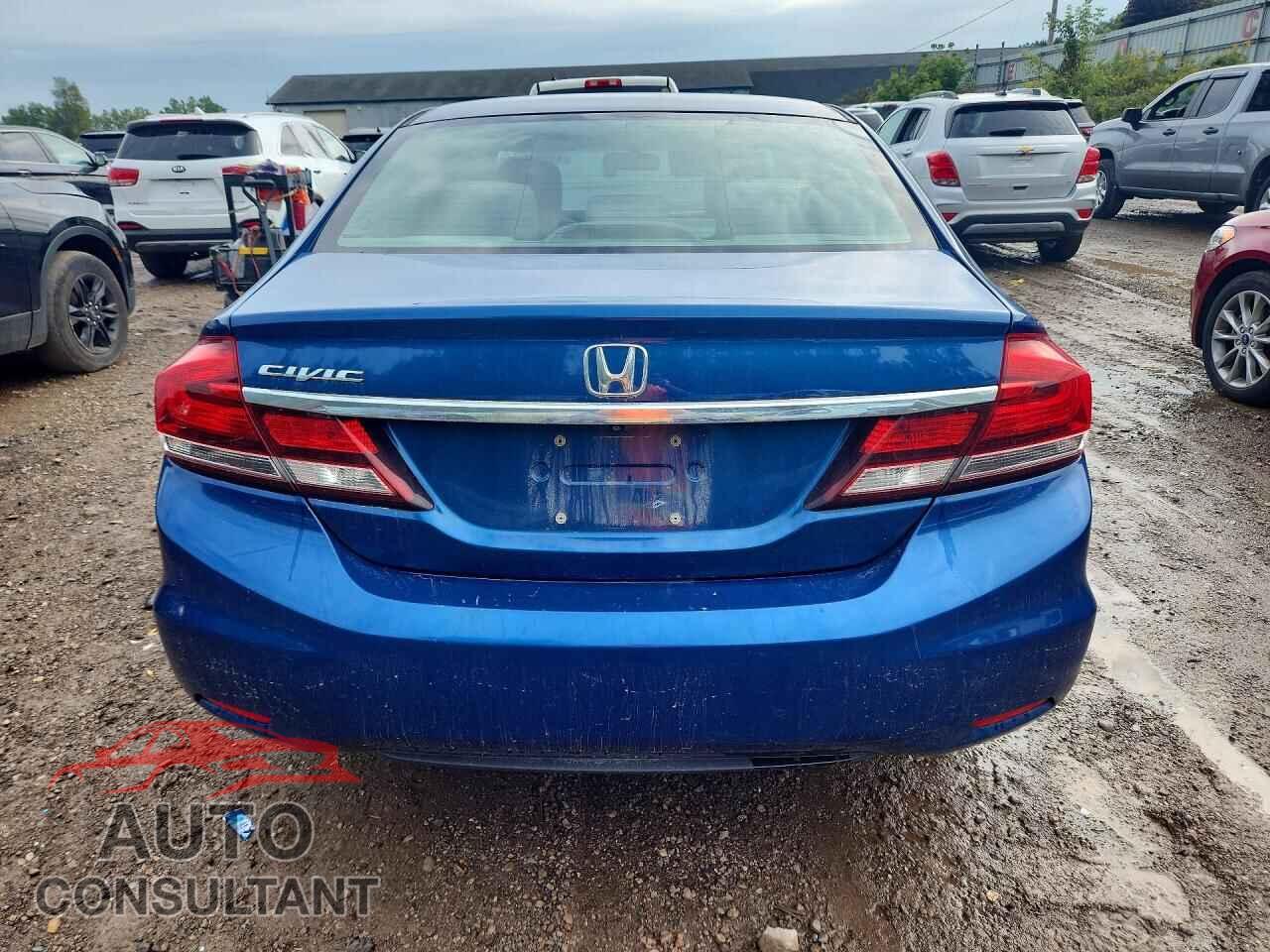 HONDA CIVIC 2015 - 2HGFB2F81FH558104