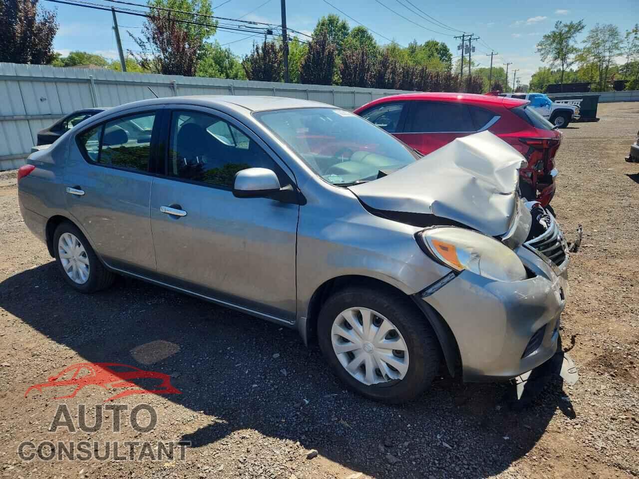 NISSAN VERSA 2014 - 3N1CN7AP1EK444090