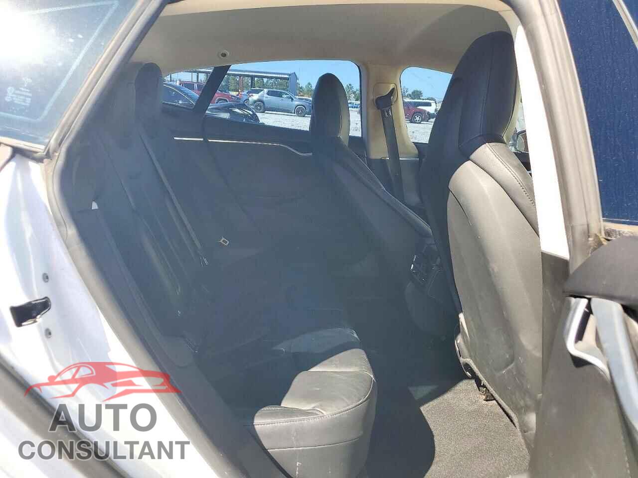 TESLA MODEL S 2014 - 5YJSA1S10EFP64859