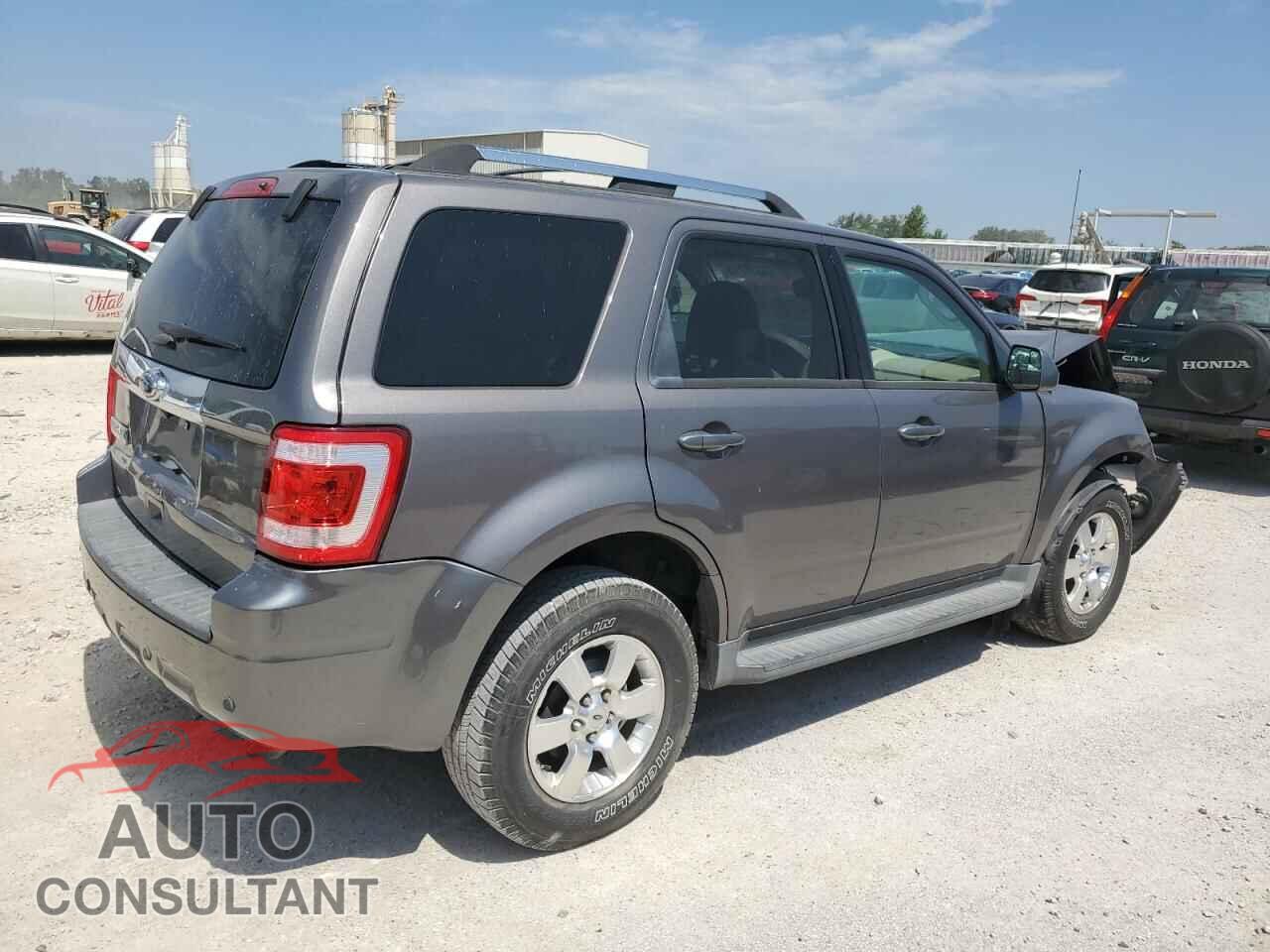 FORD ESCAPE 2011 - 1FMCU0E79BKC21817