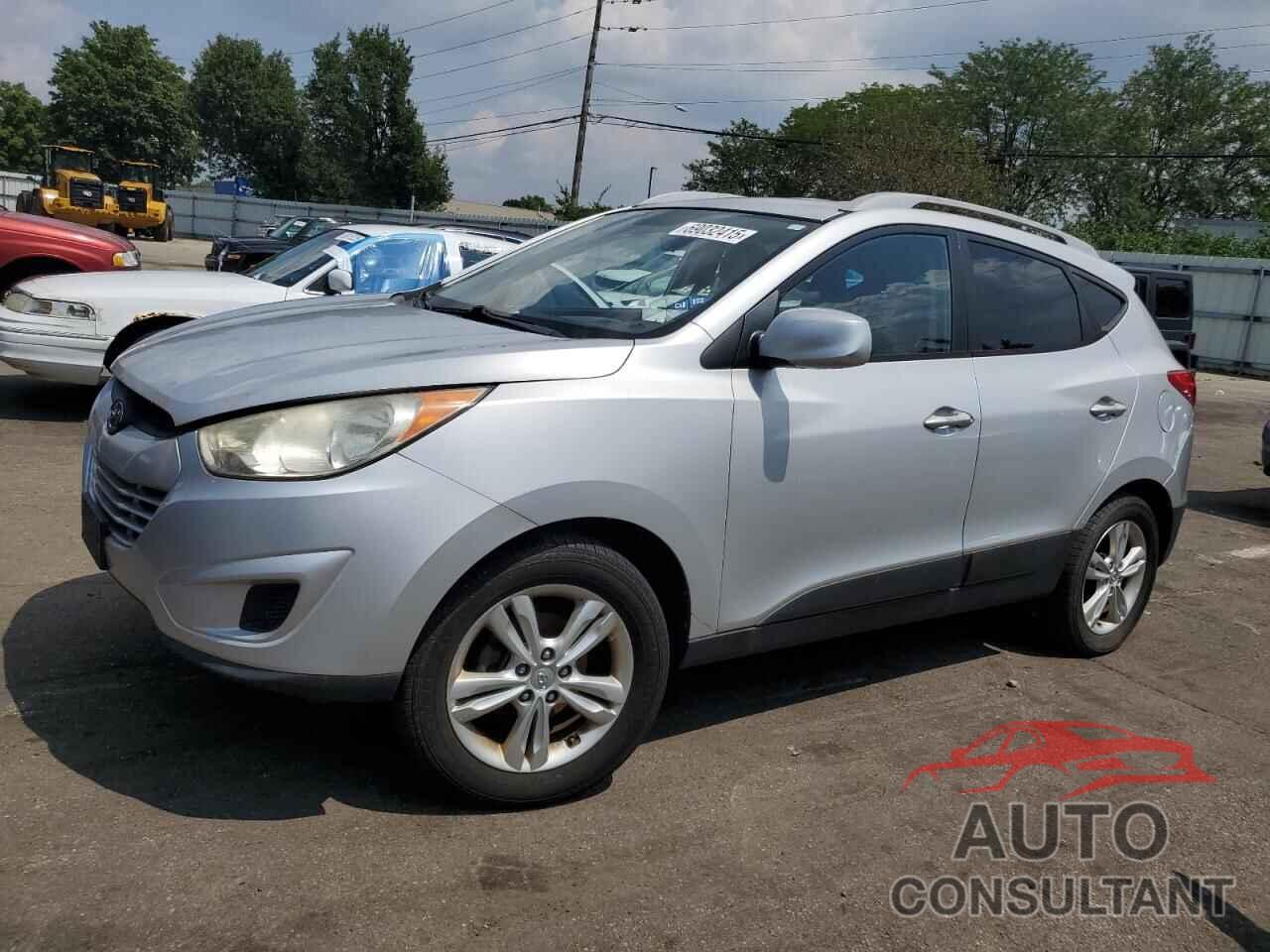 HYUNDAI TUCSON 2010 - KM8JU3AC8AU032784