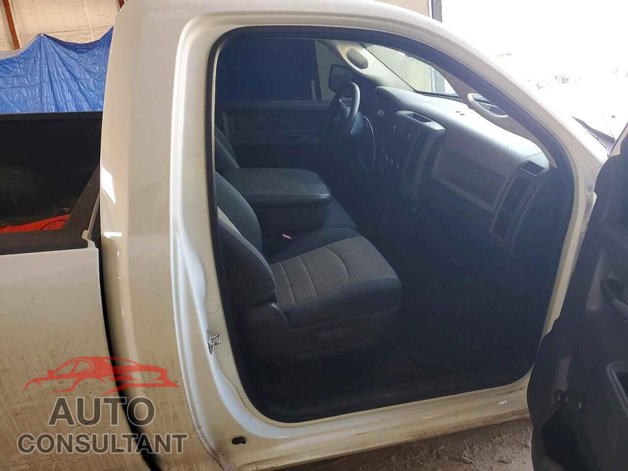 DODGE RAM 1500 2012 - 3C6JD7AT1CG124635