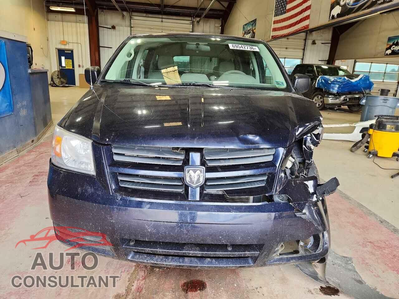 DODGE CARAVAN 2010 - 2D4RN4DE2AR197351