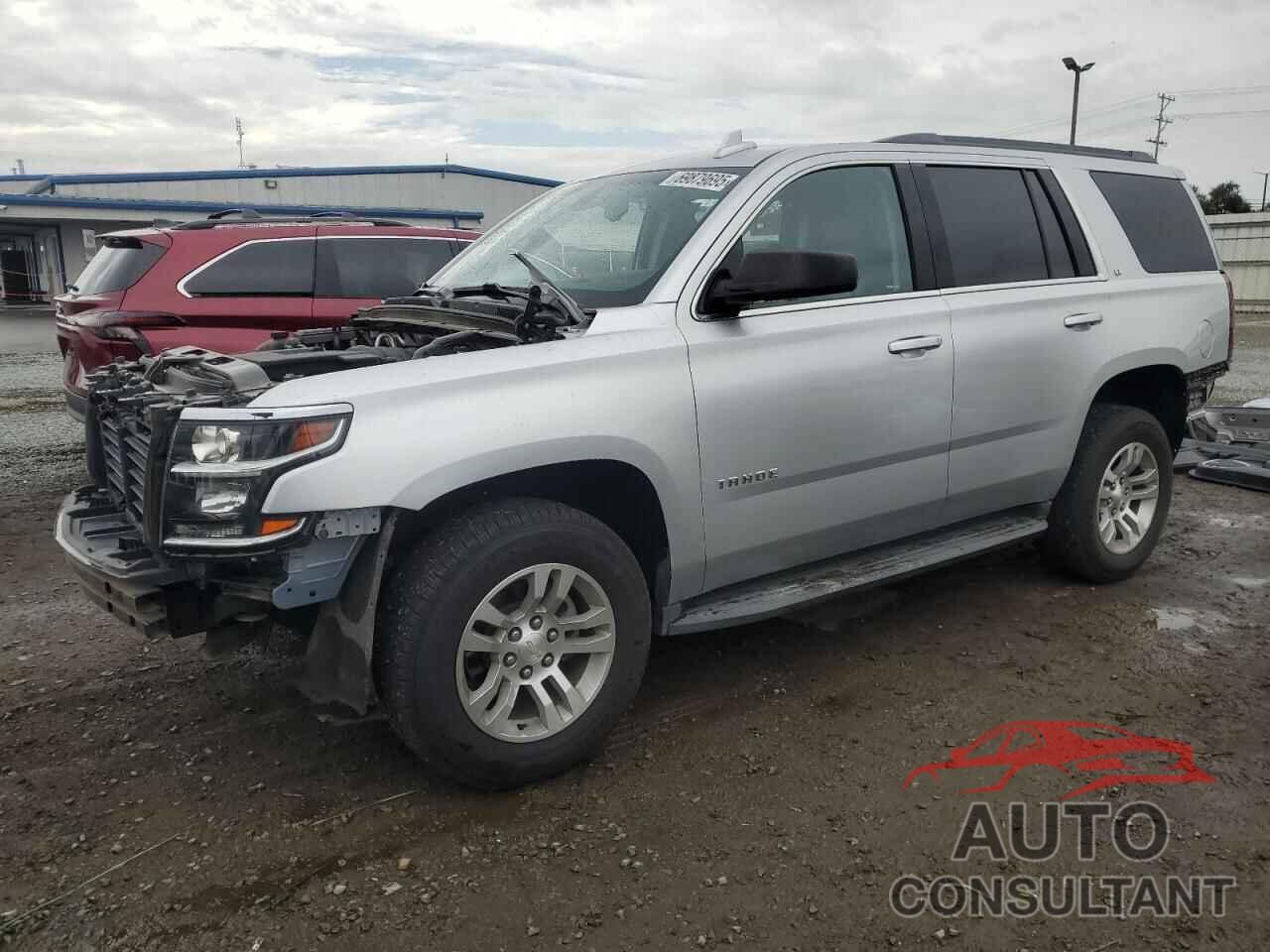 CHEVROLET TAHOE 2018 - 1GNSCBKC7JR126654