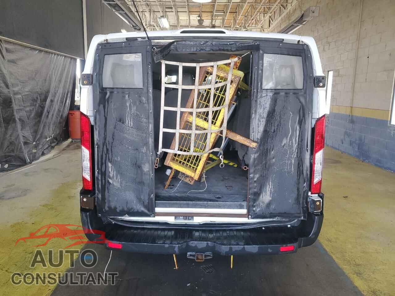 FORD TRANSIT 2019 - 1FBZX2YM1KKB82678
