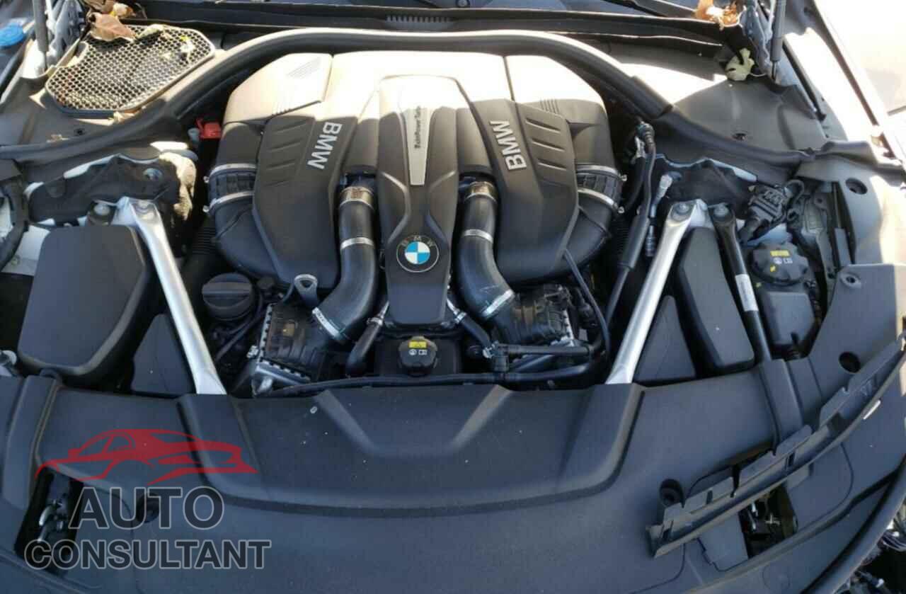BMW 7 SERIES 2018 - WBA7F2C55JB238610