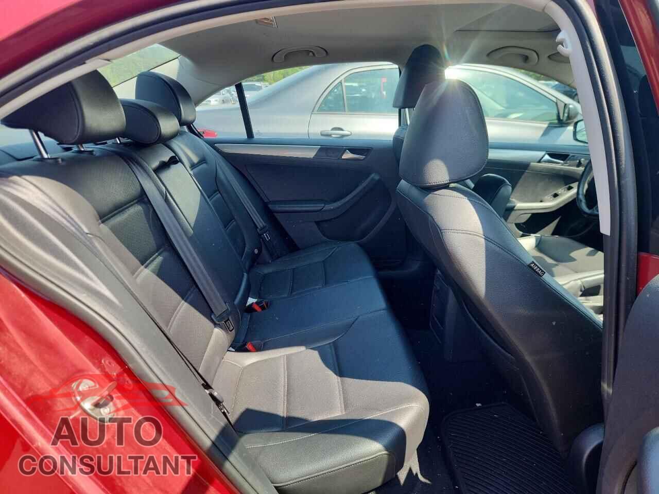 VOLKSWAGEN JETTA 2017 - 3VWDB7AJ3HM261320