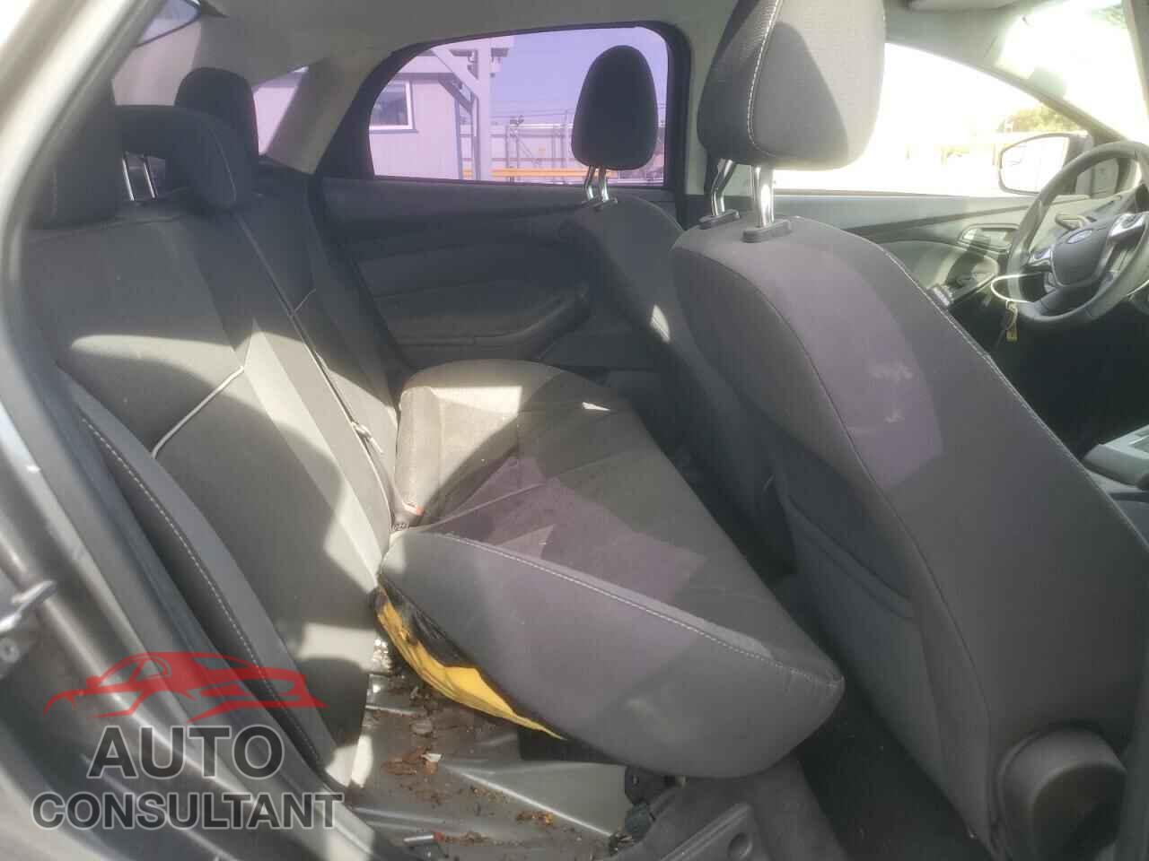 FORD FOCUS 2012 - 1FAHP3F27CL356009