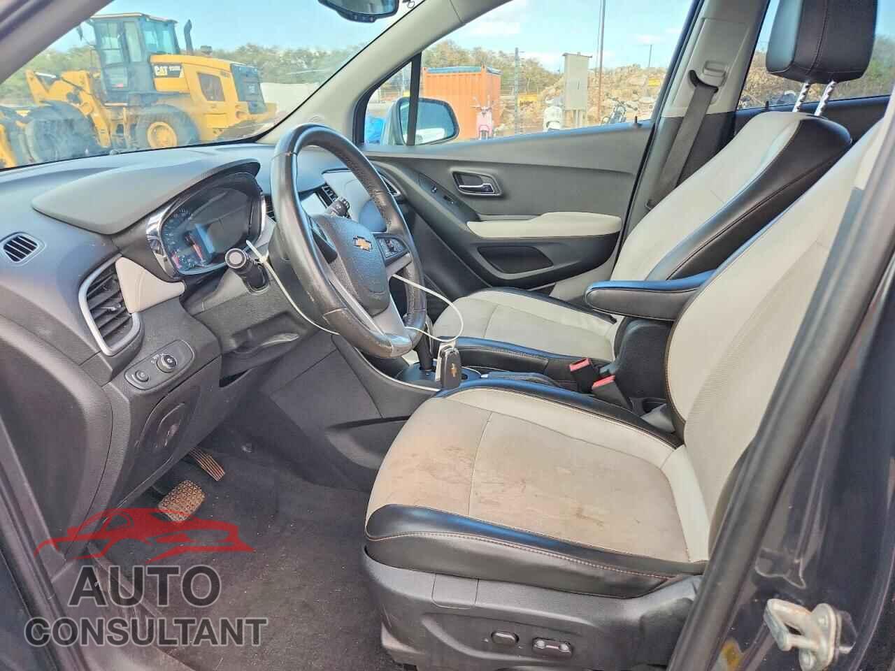 CHEVROLET TRAX 2017 - 3GNCJLSB7HL227735