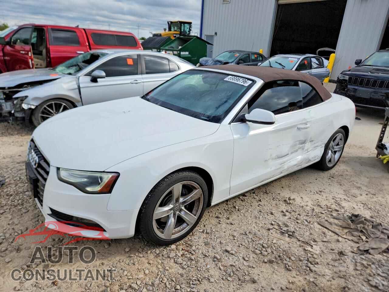 AUDI A5 2013 - WAULFAFH2DN007634