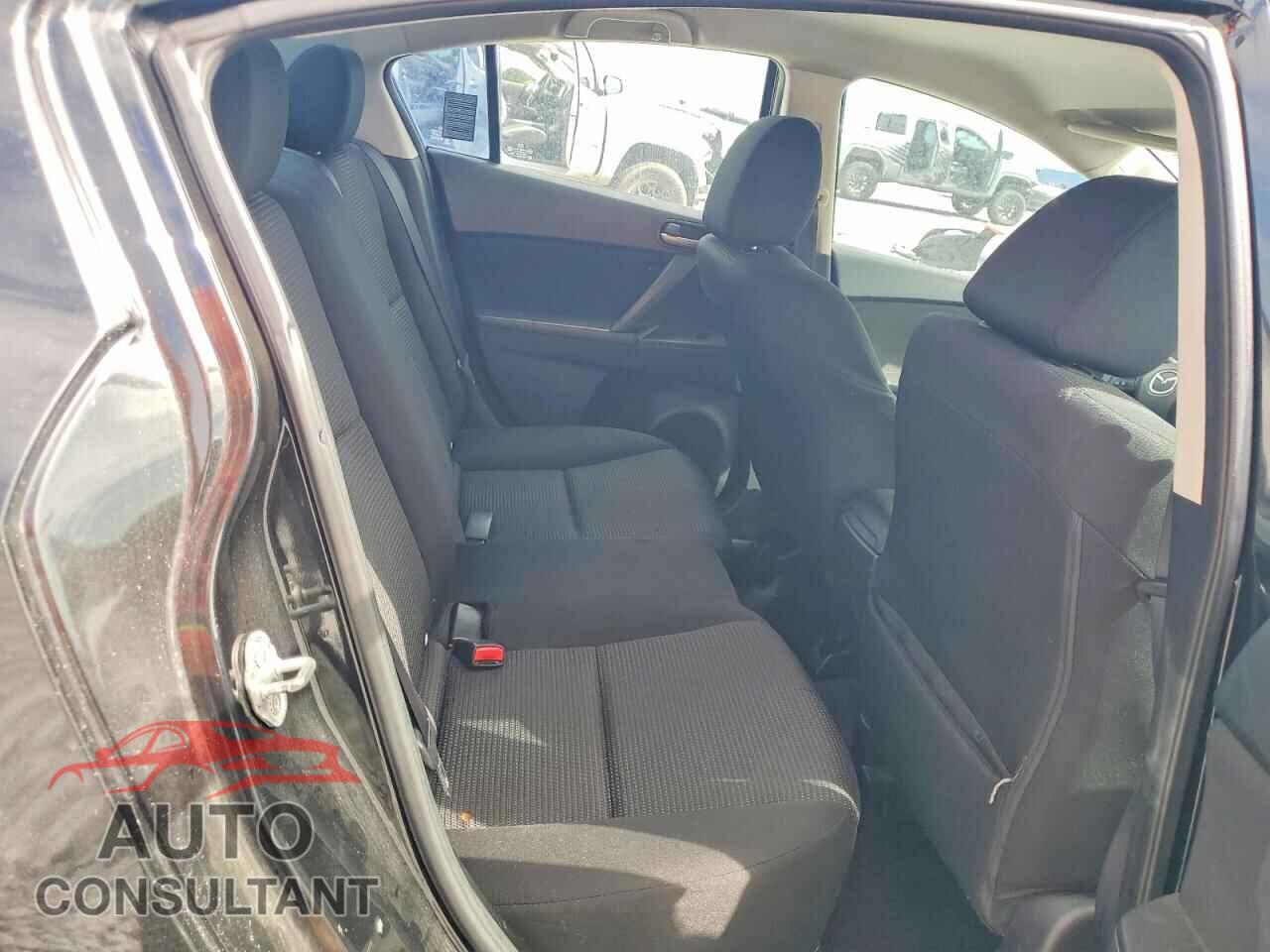 MAZDA 3 2013 - JM1BL1U71D1705628