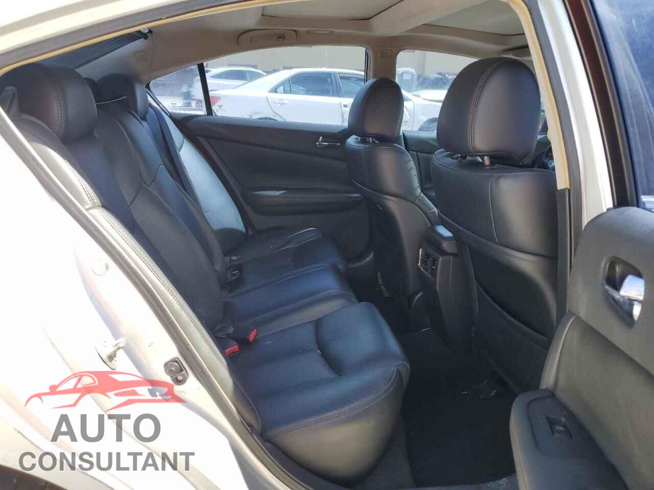 NISSAN MAXIMA 2011 - 1N4AA5AP1BC810982
