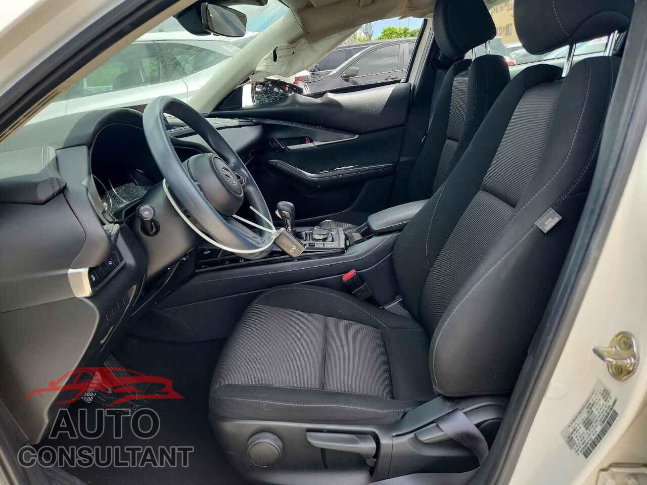 MAZDA CX30 2023 - 3MVDMBAM5PM573162