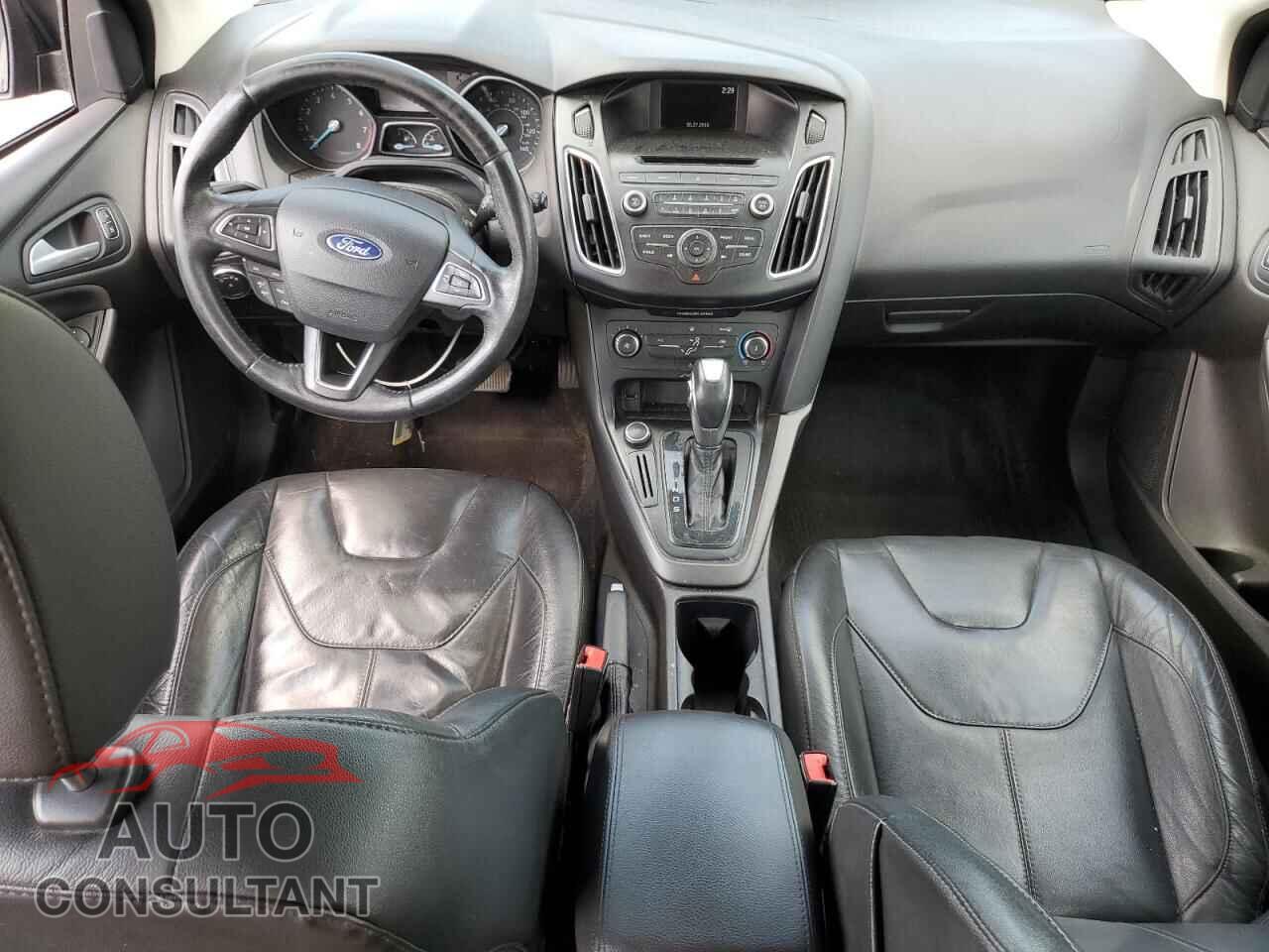 FORD FOCUS 2016 - 1FADP3K28GL307282
