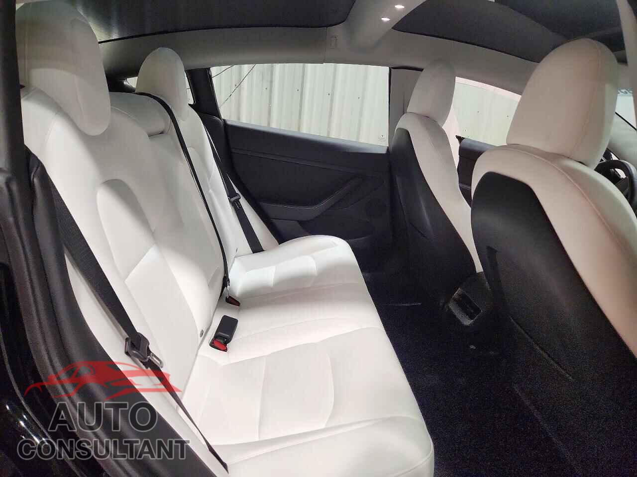 TESLA MODEL 3 2022 - 5YJ3E1EB9NF254880