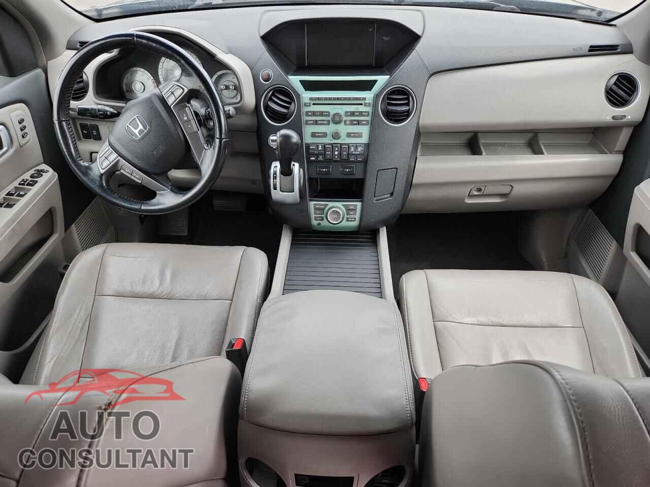 HONDA PILOT 2009 - 5FNYF48809B052438